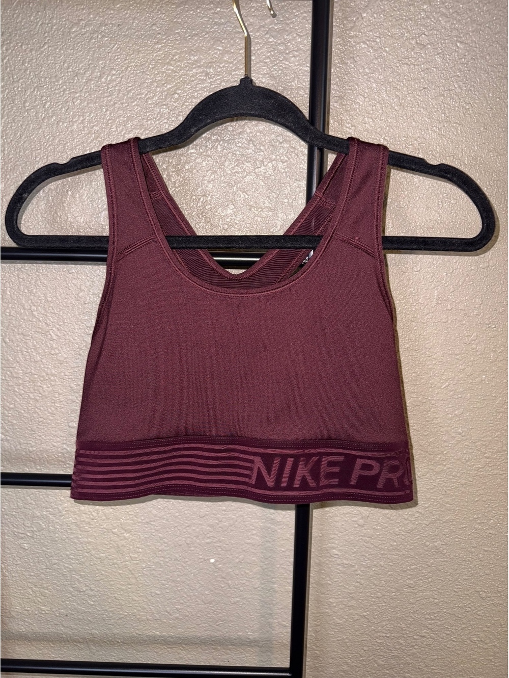 Nike Pro Dri-FIT Medium Support Sports Bra, Size Medium, Burgundy